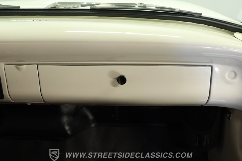 Ford-F-100-1965-Wimbledon-White-Red-White-ampamp-Blac-39