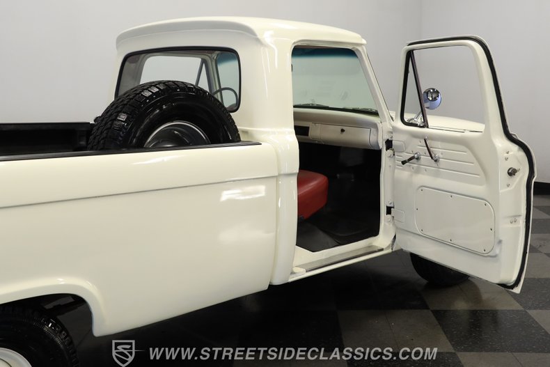 Ford-F-100-1965-Wimbledon-White-Red-White-ampamp-Blac-41