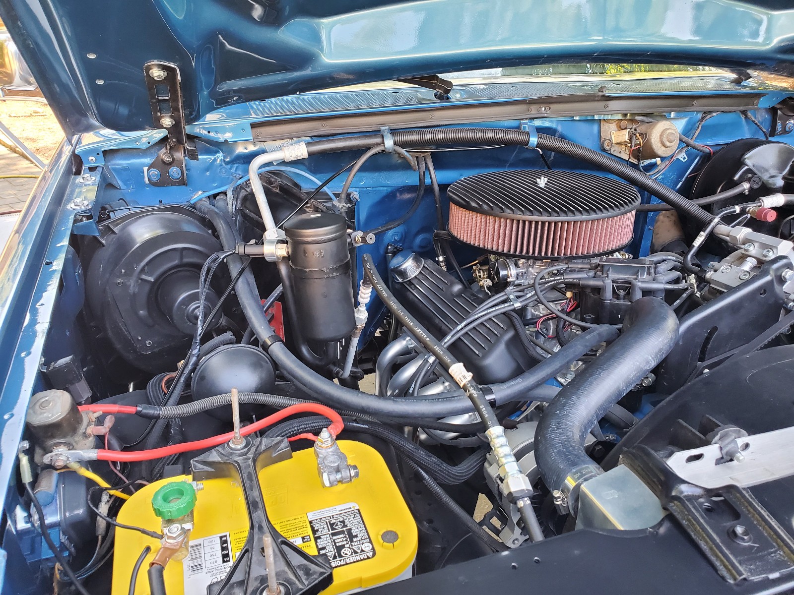 Ford-F-150-1984-Standard-Cab-Pickup-31