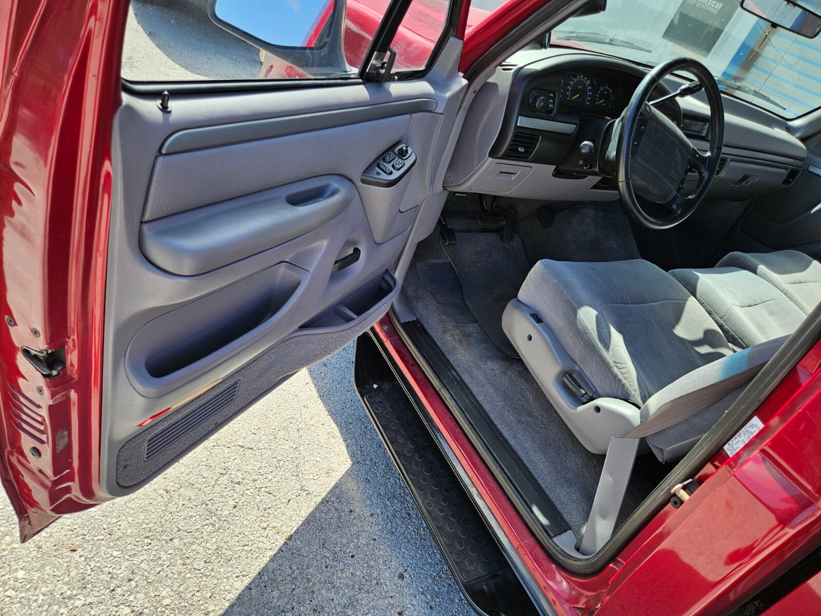 Ford-F-150-1995-Standard-Cab-Pickup-15