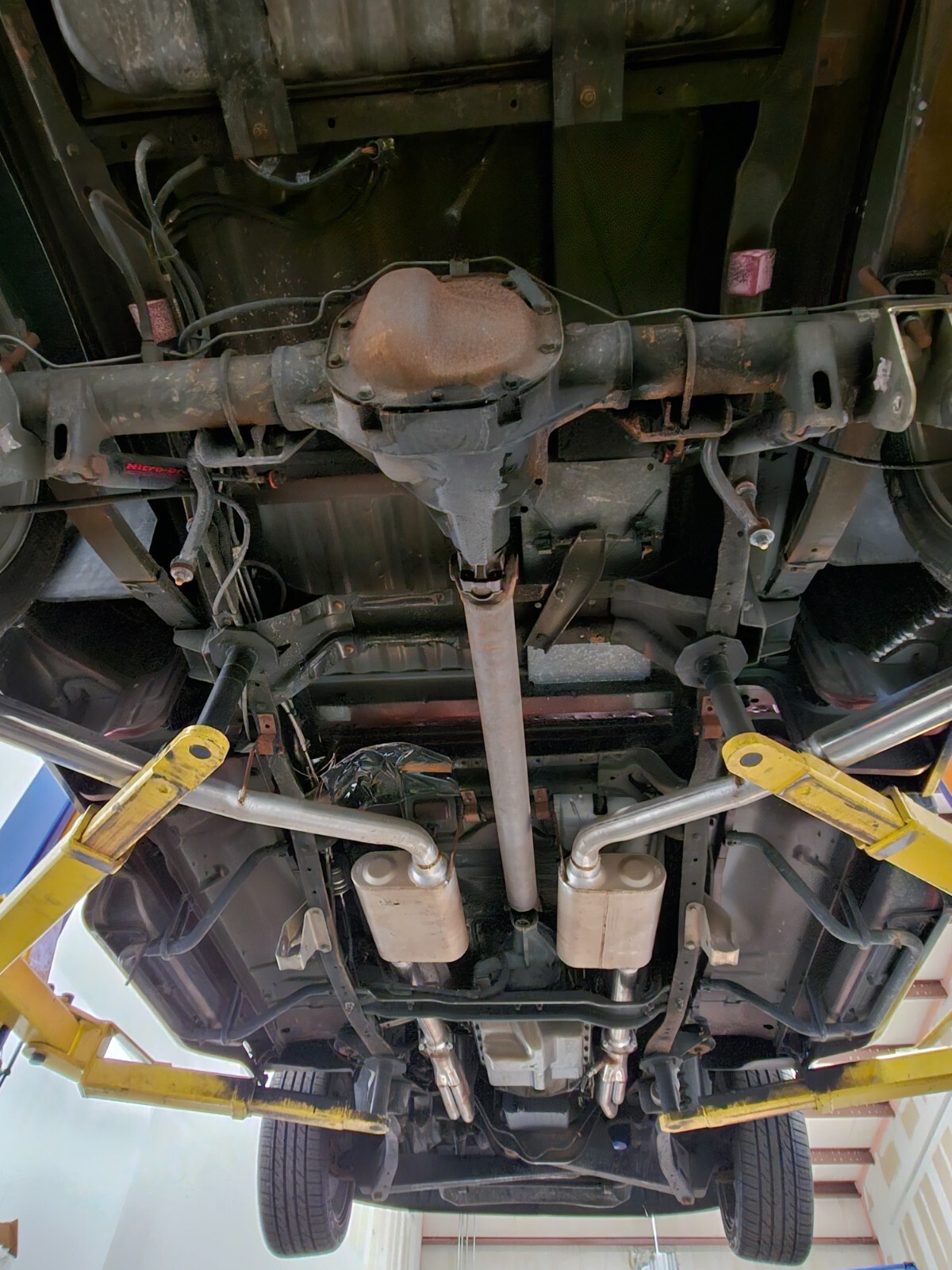 Ford-F-150-1995-Standard-Cab-Pickup-9