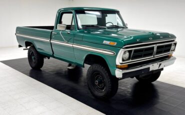 Ford-F-250-1972-Dark-Green-Metallic-Green-11