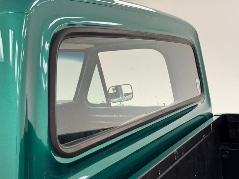 Ford-F-250-1972-Dark-Green-Metallic-Green-16