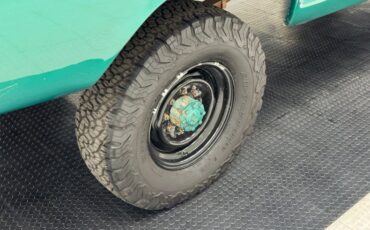 Ford-F-250-1972-Dark-Green-Metallic-Green-18