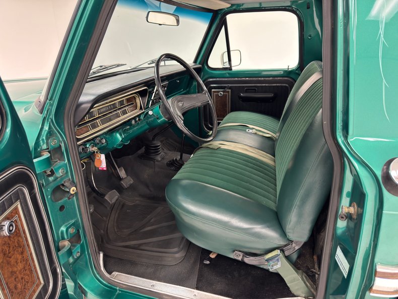 Ford-F-250-1972-Dark-Green-Metallic-Green-30