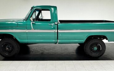 Ford-F-250-1972-Dark-Green-Metallic-Green-38