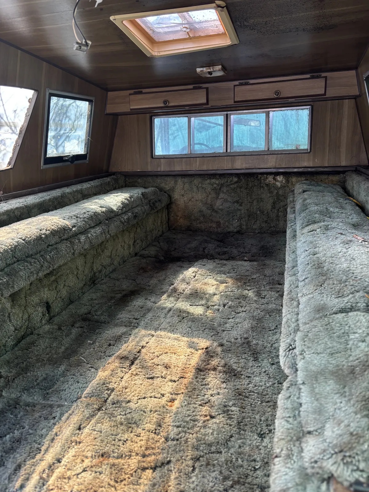 Ford-F-250-1984-Grey-Red-12