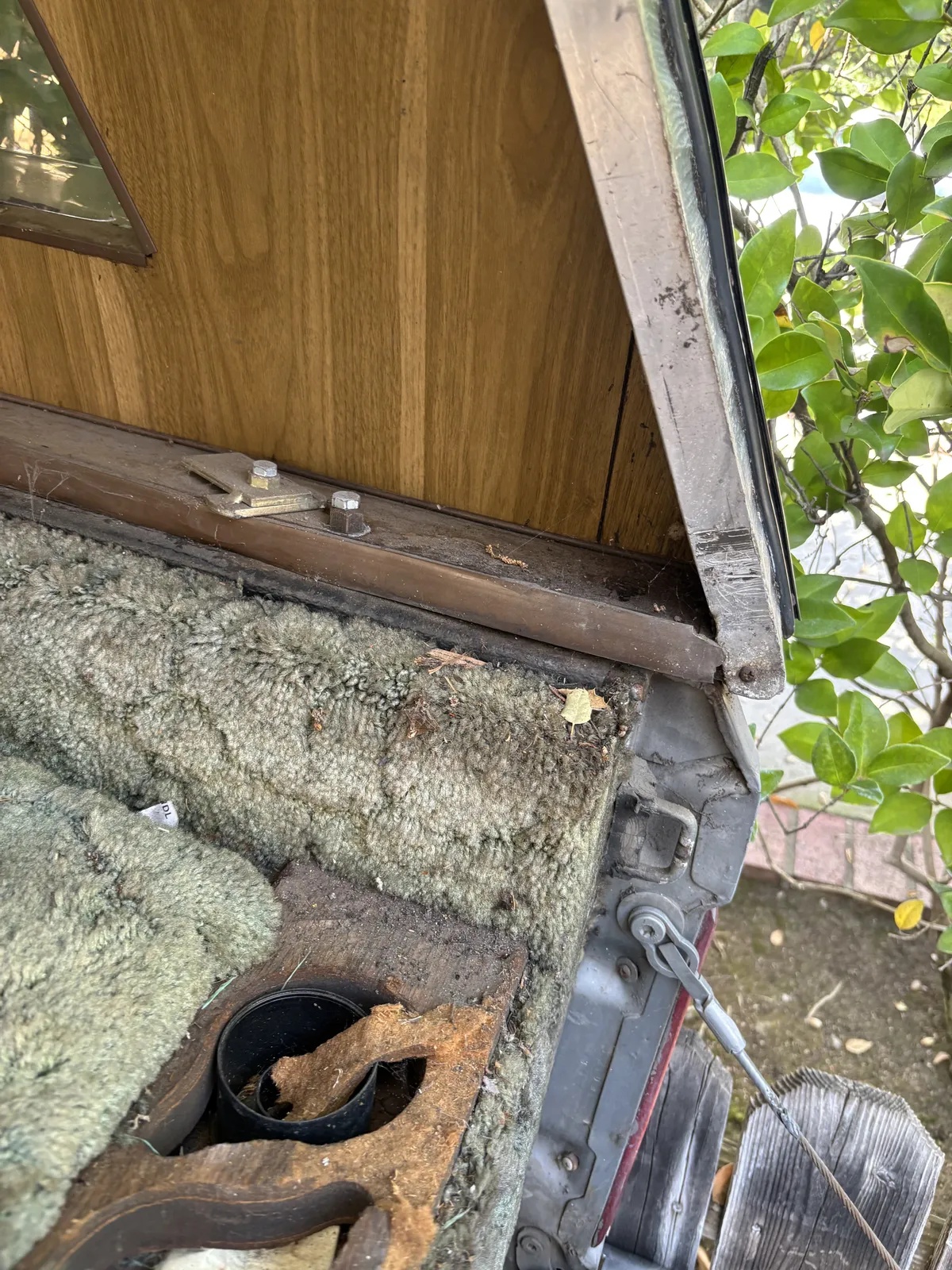 Ford-F-250-1984-Grey-Red-13