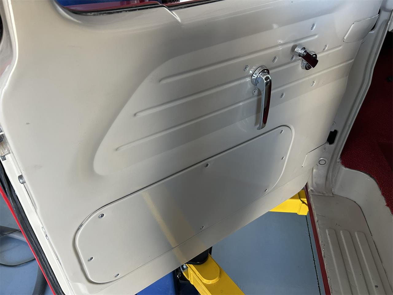 Ford-F100-1964-Red-Tan-24