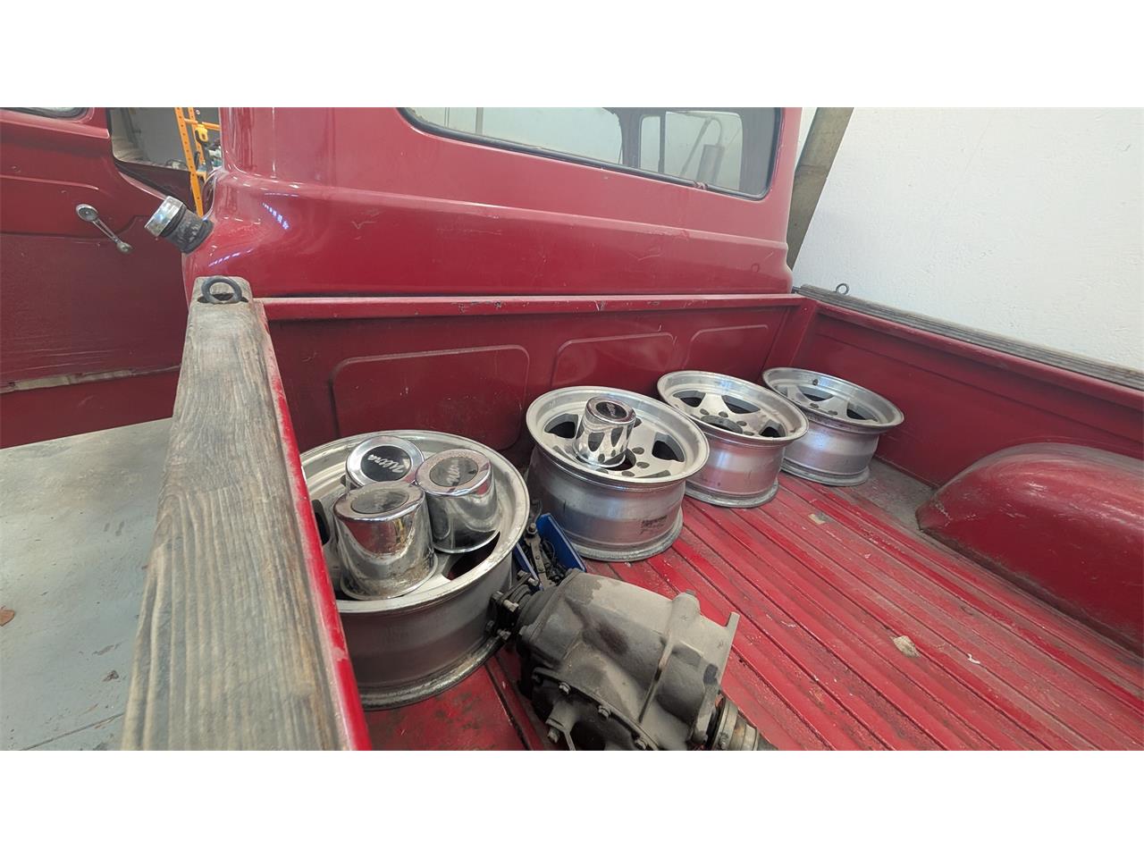 Ford-F250-1957-Red-8