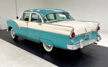 Ford-Fairlane-1955-Mountain-Green-Aqua-1