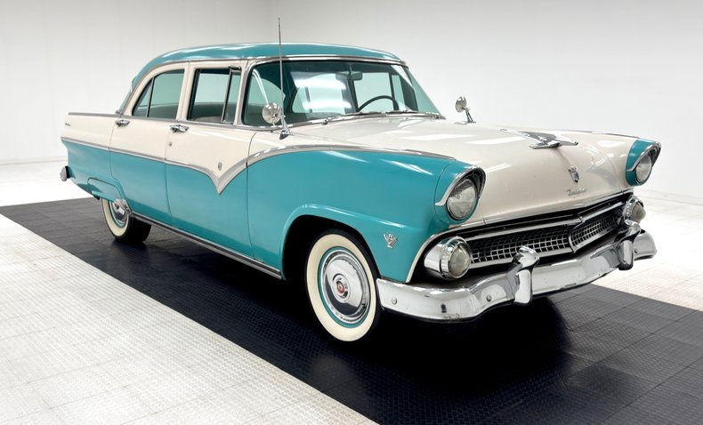 Ford-Fairlane-1955-Mountain-Green-Aqua-10