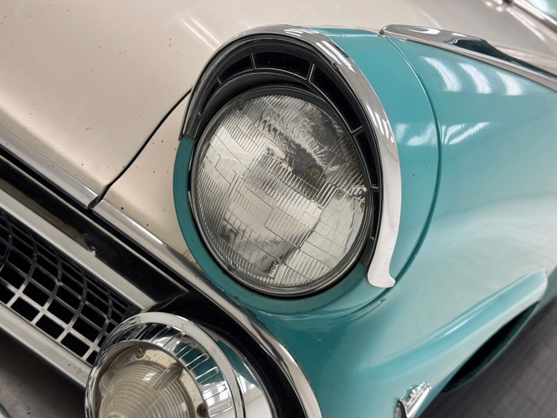 Ford-Fairlane-1955-Mountain-Green-Aqua-15