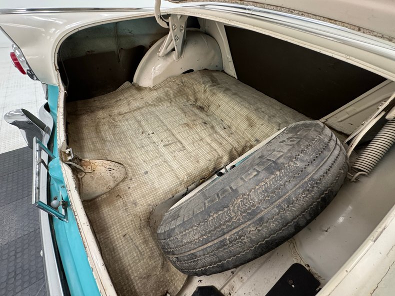 Ford-Fairlane-1955-Mountain-Green-Aqua-45