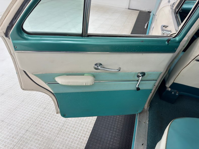 Ford-Fairlane-1955-Mountain-Green-Aqua-47