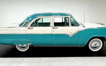 Ford-Fairlane-1955-Mountain-Green-Aqua-9