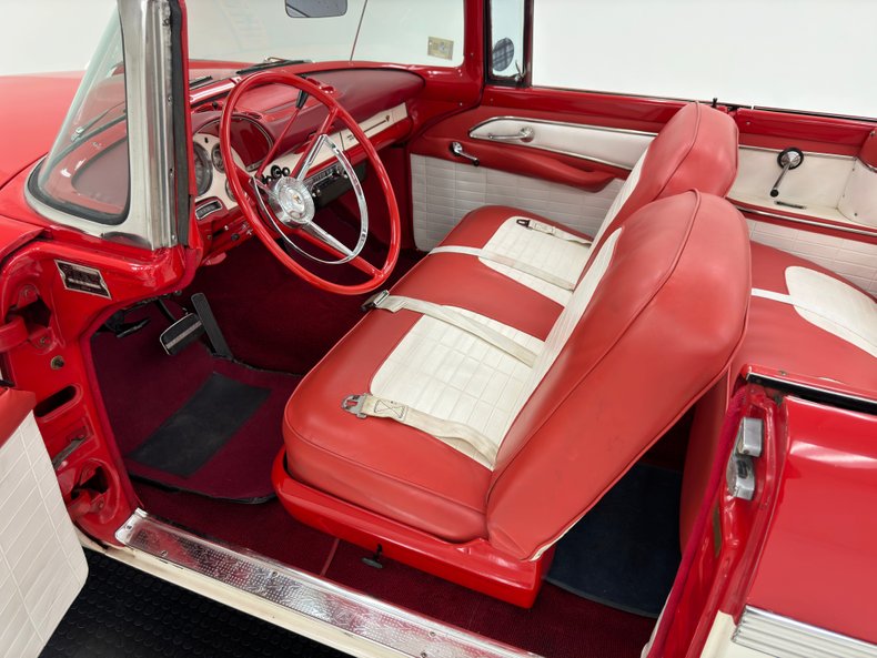 Ford-Fairlane-1956-Fiesta-Red-Red-40