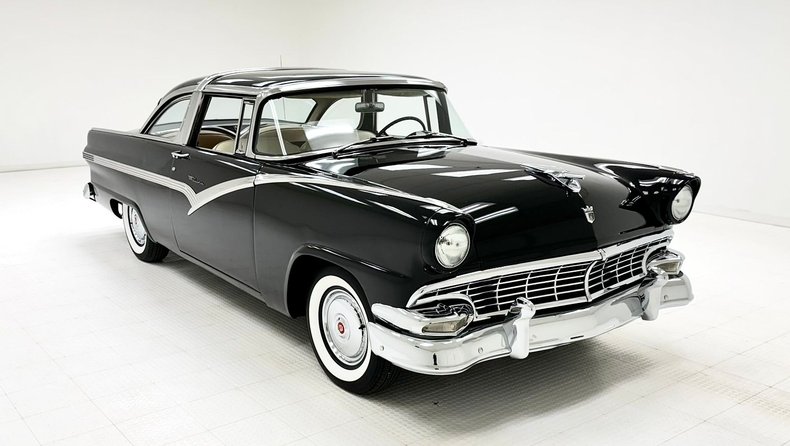 Ford-Fairlane-1956-Raven-Black-Black-11