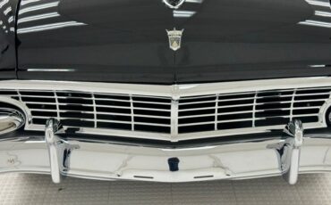 Ford-Fairlane-1956-Raven-Black-Black-13