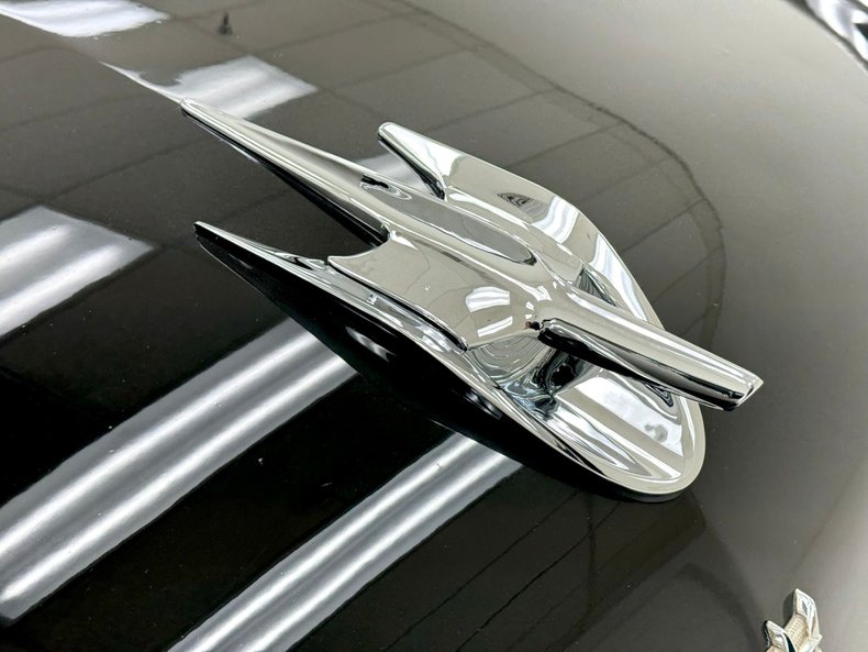 Ford-Fairlane-1956-Raven-Black-Black-14