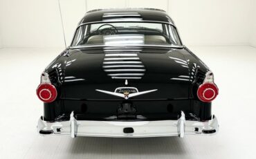 Ford-Fairlane-1956-Raven-Black-Black-2