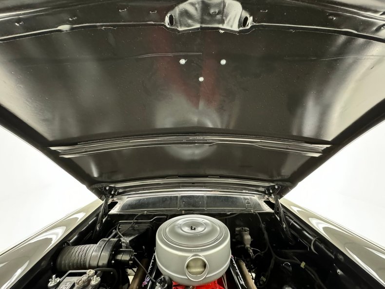 Ford-Fairlane-1956-Raven-Black-Black-40