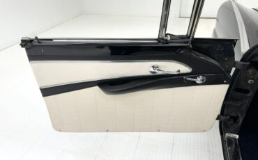 Ford-Fairlane-1956-Raven-Black-Black-46