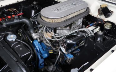 Ford-Fairlane-1966-Wimbledon-White-Black-11