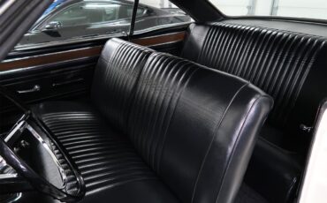 Ford-Fairlane-1966-Wimbledon-White-Black-19