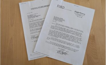 Ford-Fairlane-1966-Wimbledon-White-Black-21