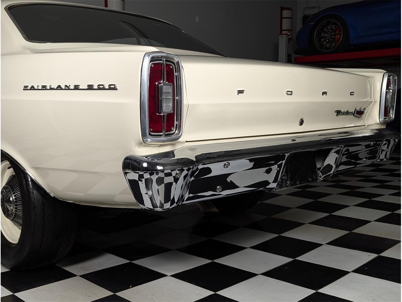 Ford-Fairlane-1966-Wimbledon-White-Black-27