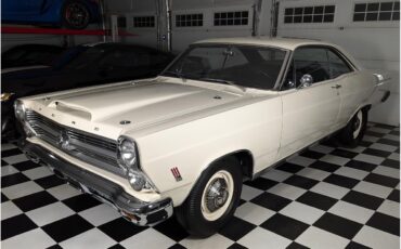 Ford-Fairlane-1966-Wimbledon-White-Black-30