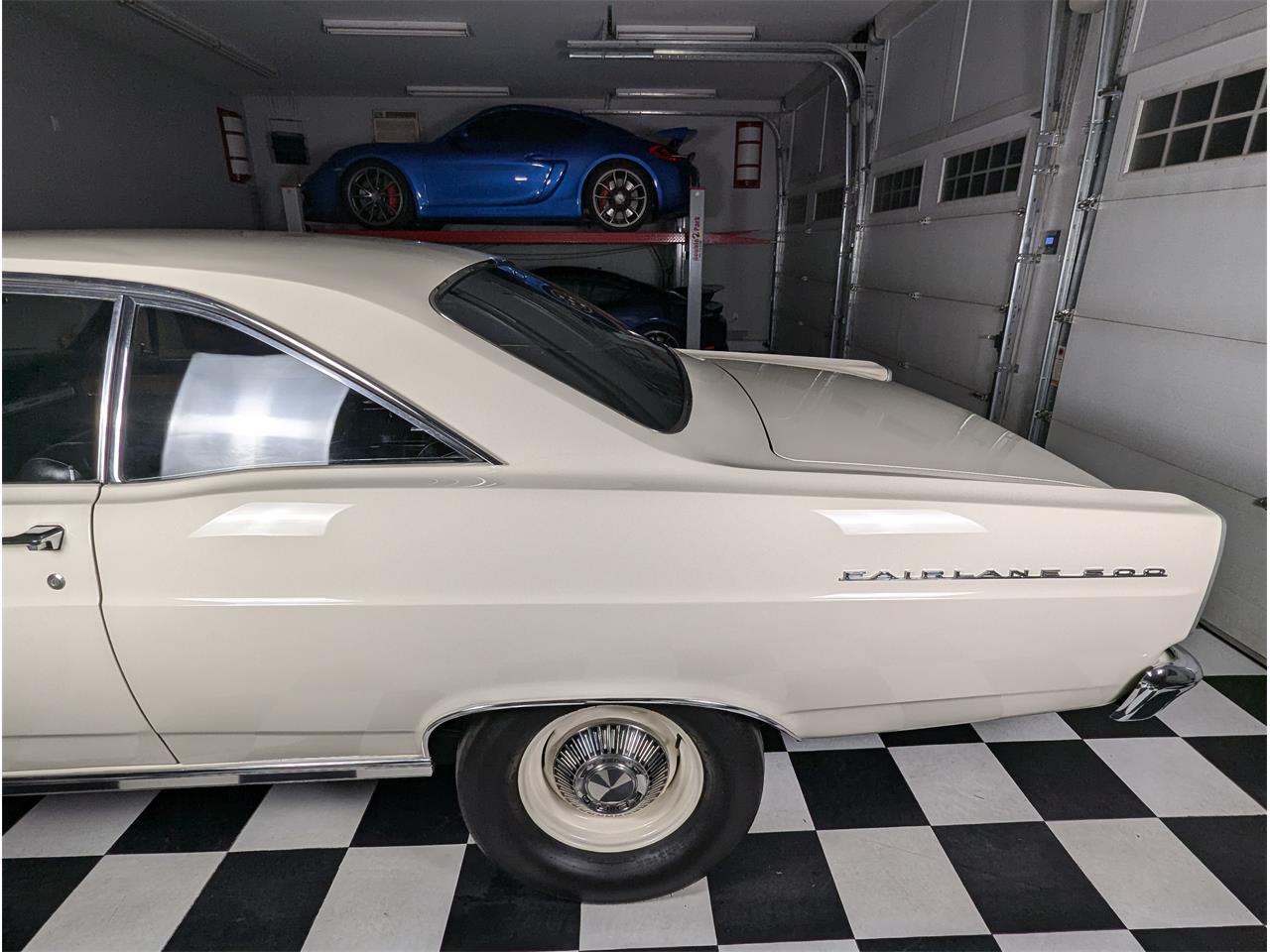 Ford-Fairlane-1966-Wimbledon-White-Black-39