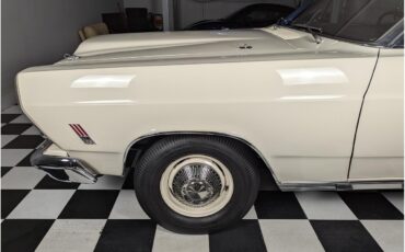 Ford-Fairlane-1966-Wimbledon-White-Black-41