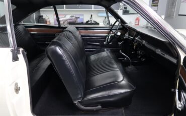 Ford-Fairlane-1966-Wimbledon-White-Black-55