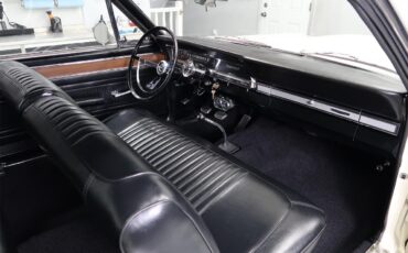 Ford-Fairlane-1966-Wimbledon-White-Black-56