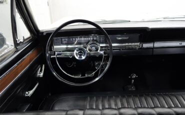 Ford-Fairlane-1966-Wimbledon-White-Black-59