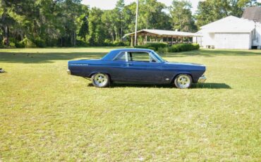 Ford-Fairlane-500-1966-Bright-blue-Sky-blue-1