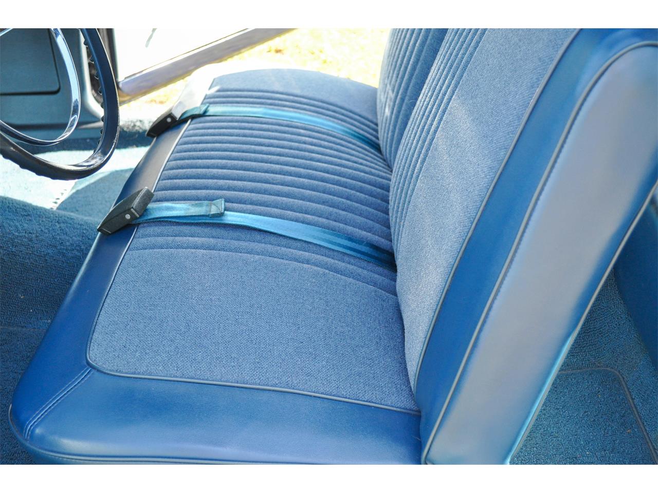 Ford-Fairlane-500-1966-Bright-blue-Sky-blue-13