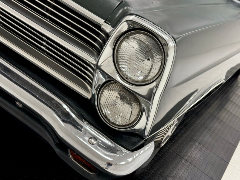 Ford-Fairlane-500-1966-Ivy-Green-Metallic-Gold-12