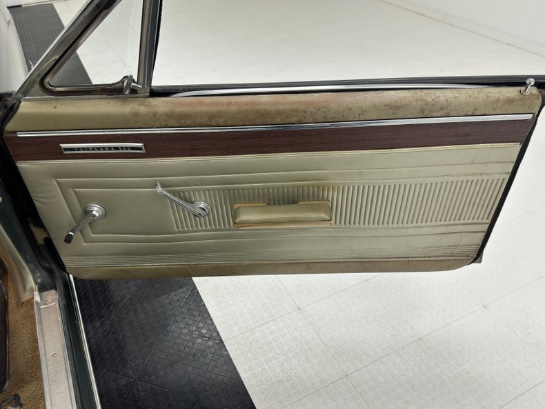 Ford-Fairlane-500-1966-Ivy-Green-Metallic-Gold-38