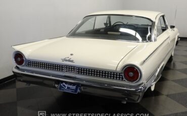 Ford-Galaxie-1961-Corinthian-White-Black-12