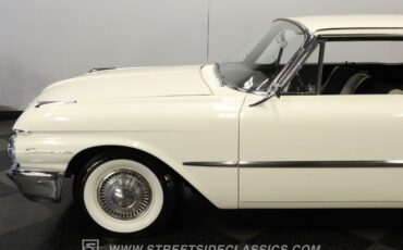 Ford-Galaxie-1961-Corinthian-White-Black-21