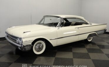 Ford-Galaxie-1961-Corinthian-White-Black-44
