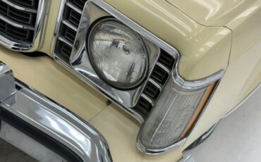 Ford-Granada-1977-Cream-Cream-15