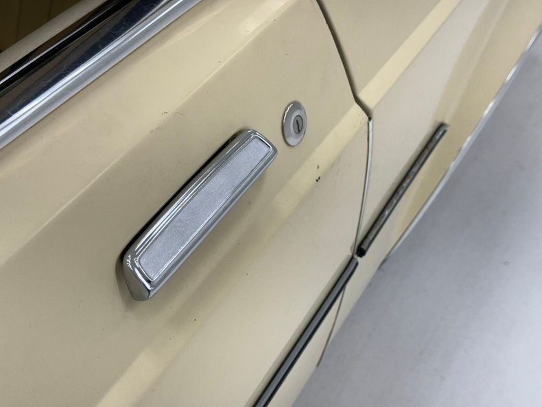 Ford-Granada-1977-Cream-Cream-21