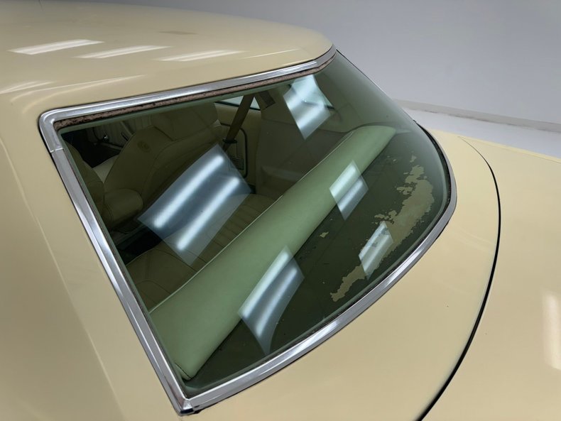 Ford-Granada-1977-Cream-Cream-22