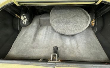 Ford-Granada-1977-Cream-Cream-44