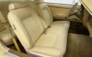 Ford-Granada-1977-Cream-Cream-47