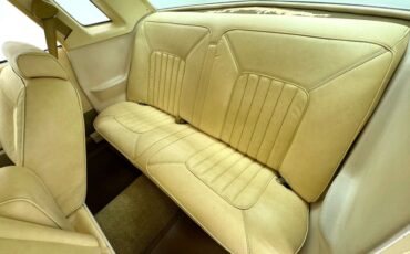 Ford-Granada-1977-Cream-Cream-5